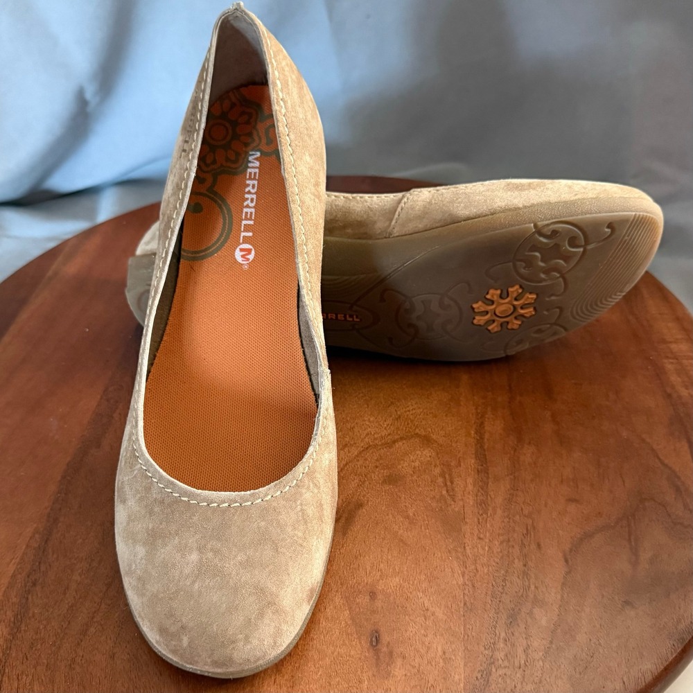 Merrell Avesso Suede Ballet Flats Womens Size 11 Tan Slip On Comfort Shoe Casual